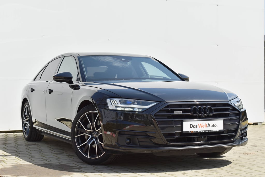AUDI A8 2021 — imagine 12