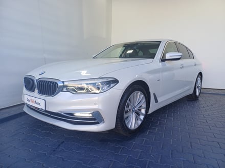 BMW Seria 5 Lim. 520d xDrive Luxury Line