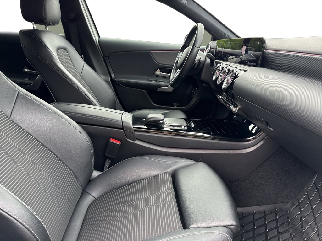 MERCEDES-BENZ A-Class 2021 — imagine 10