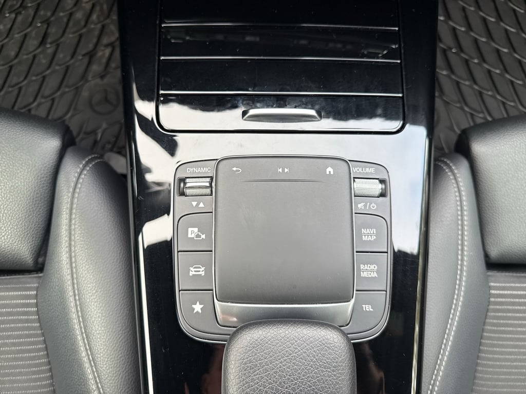MERCEDES-BENZ A-Class 2021 — imagine 20
