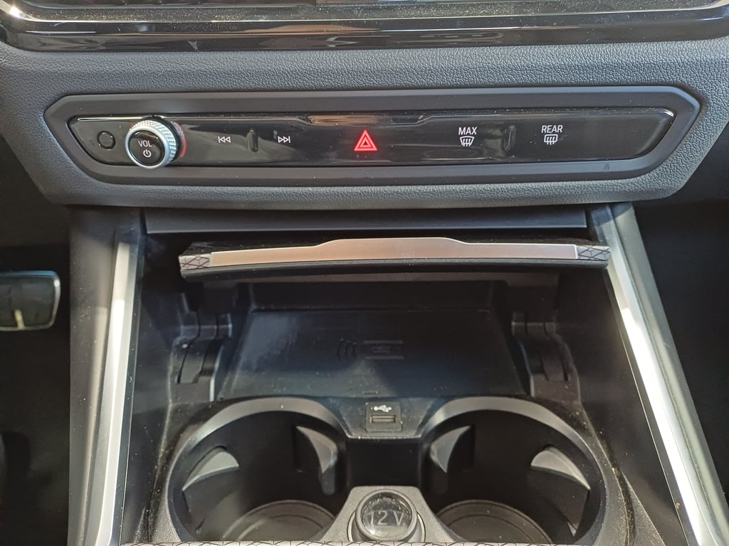 BMW Seria 3 2023 diesel, 32.990 € — imagine 15