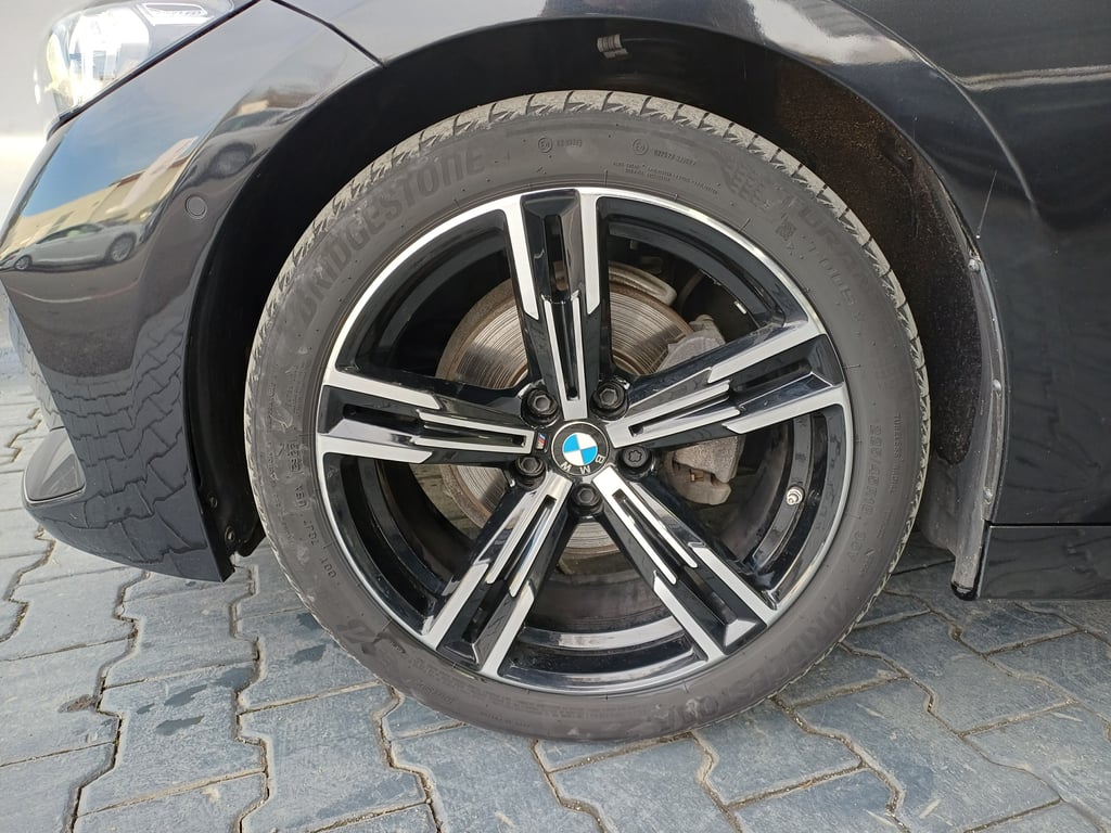 BMW Seria 3 2023 diesel, 32.990 € — imagine 4