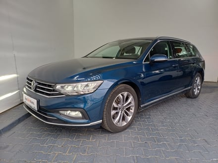 VW NoulPassat Var. Highline 2.0 TDI DSG
