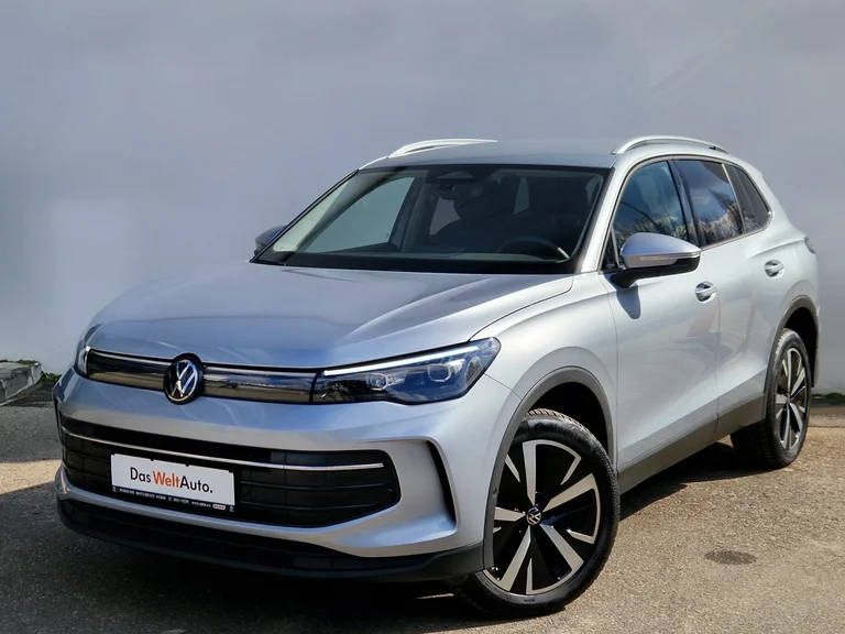 VW Tiguan
Noul Tiguan Advanced 2,0 TDI DSG 4Mot