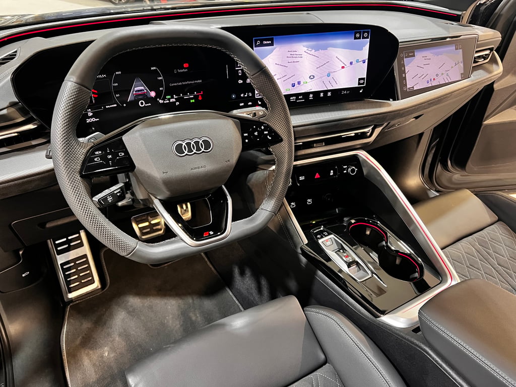 AUDI Q5 2025 — imagine 5