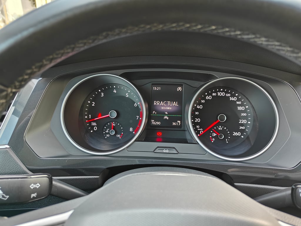VOLKSWAGEN Tiguan 2020 — imagine 64