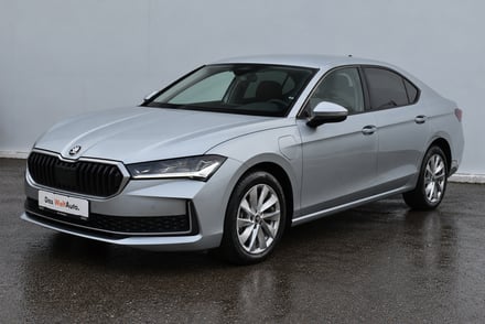 Škoda Superb Selection PHEV