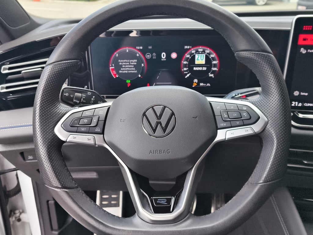 VOLKSWAGEN Tiguan 2024 — imagine 16