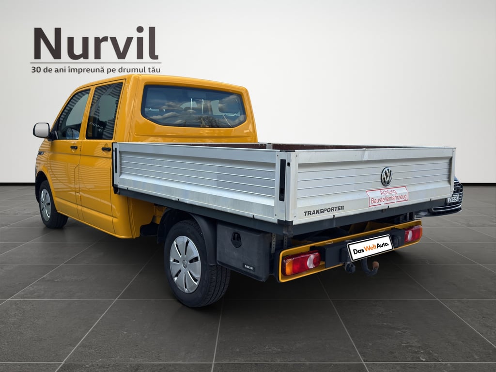 VOLKSWAGEN Transporter 2022 — imagine 3