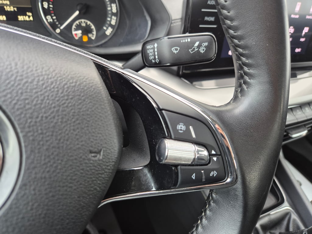 SKODA Octavia 2022 — imagine 15
