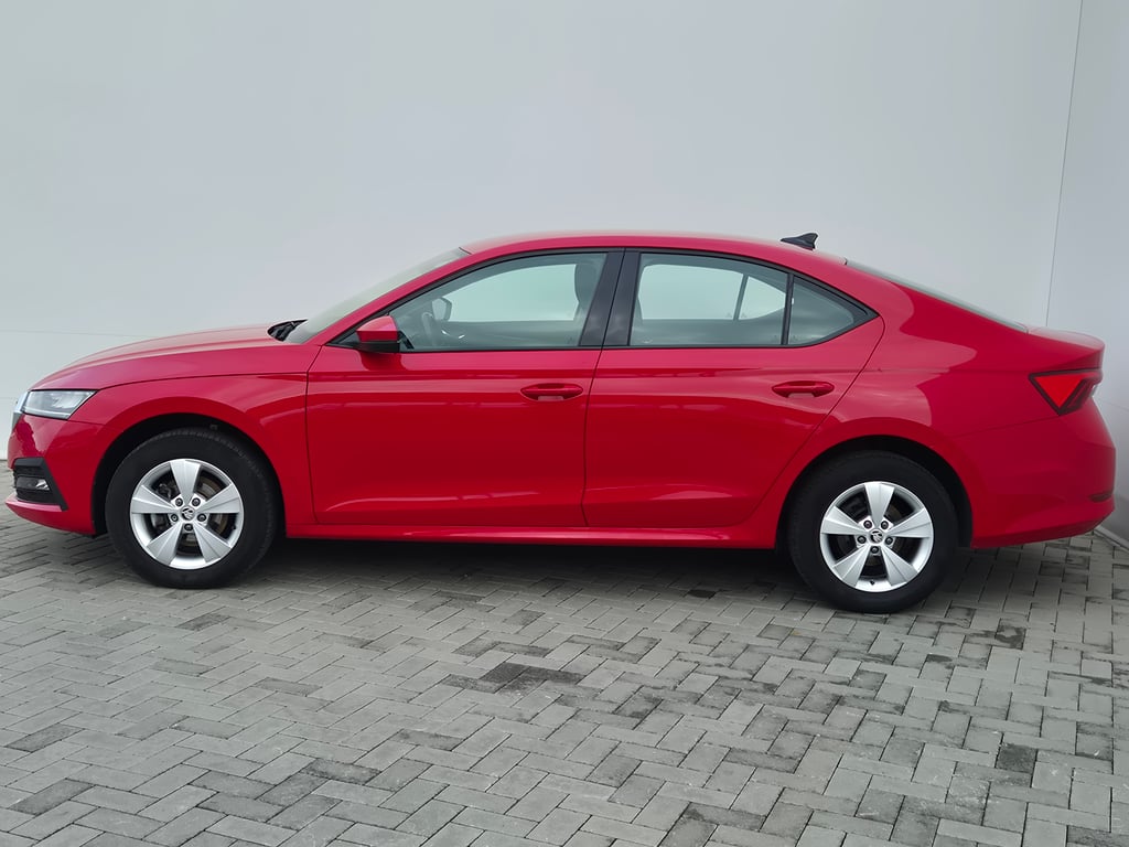 SKODA Octavia 2022 — imagine 2