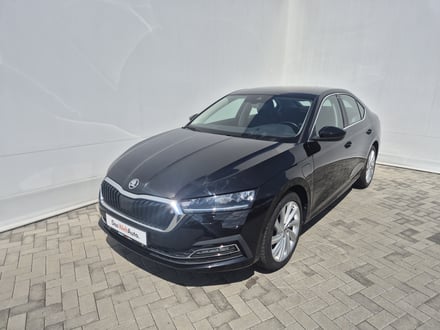Škoda OCTAVIA Premium iV DSG