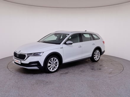 Škoda OCTAVIA COMBI SCOUT 2.0 TDI DSG 4x4