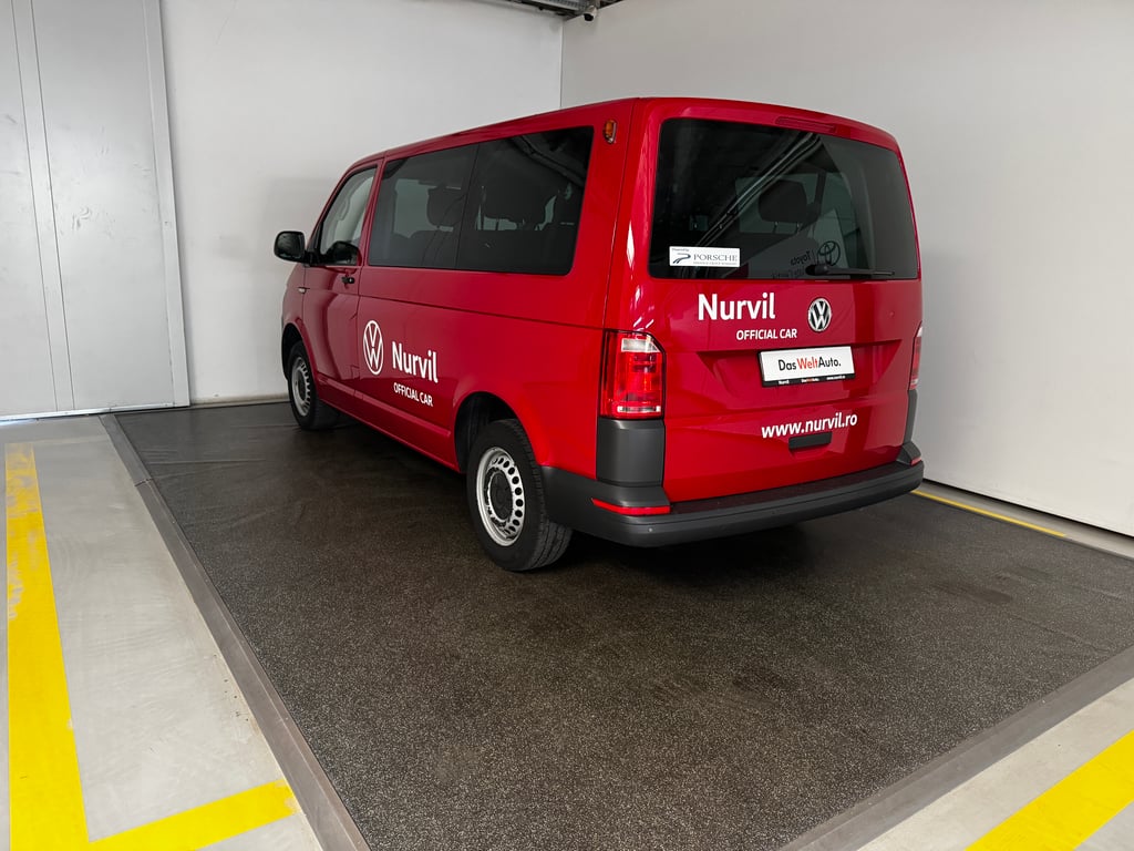 VOLKSWAGEN Transporter 2019 — imagine 19