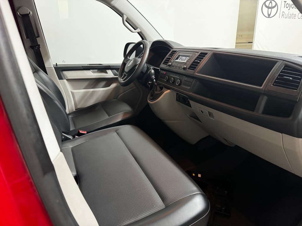 VOLKSWAGEN Transporter 2019 — imagine 16
