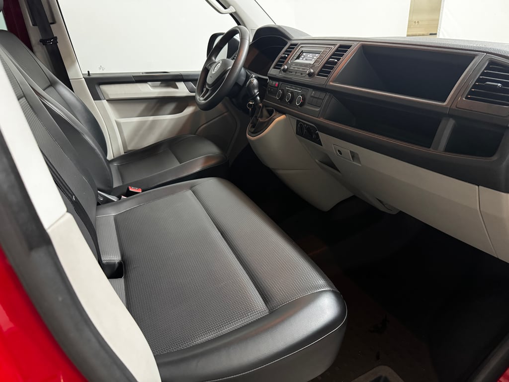 VOLKSWAGEN Transporter 2019 — imagine 15