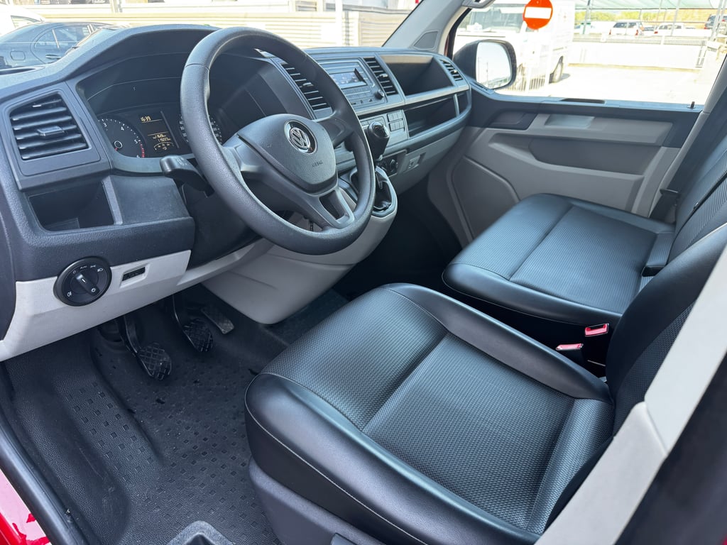 VOLKSWAGEN Transporter 2019 — imagine 13