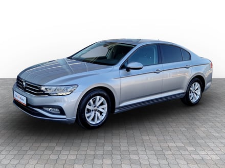 VW Passat Trendline1.5 TSI ACT