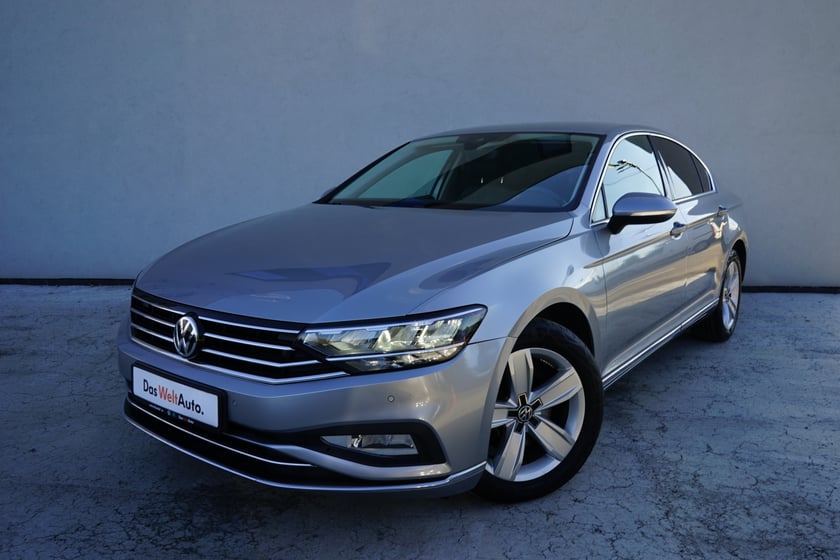 VW Noul Passat Highline 2.0 TDI DSG