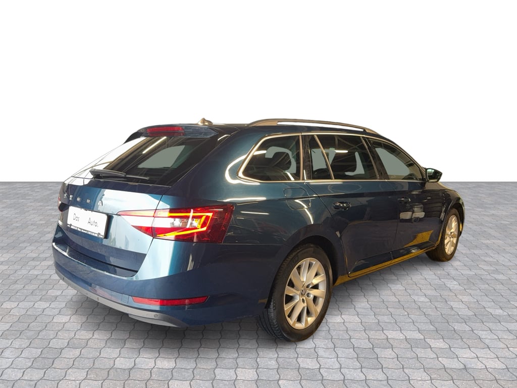 SKODA Superb Combi 2022 — imagine 5