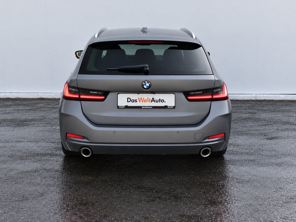 BMW Seria 3 2023 — imagine 7