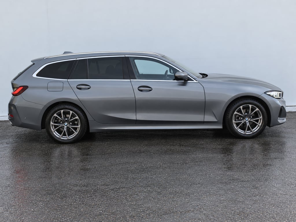 BMW Seria 3 2023 — imagine 9