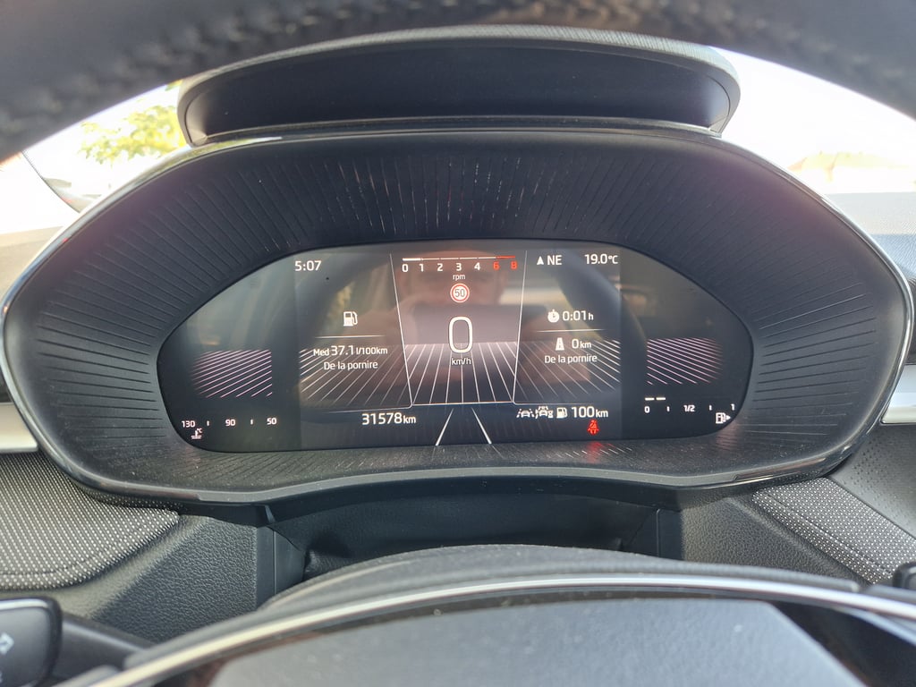 SKODA Fabia 2025 — imagine 14