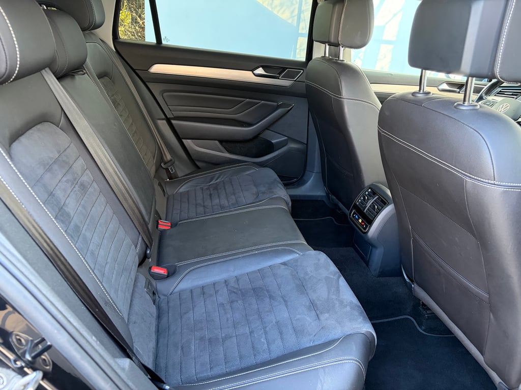 VOLKSWAGEN Passat Variant 2022 — imagine 12