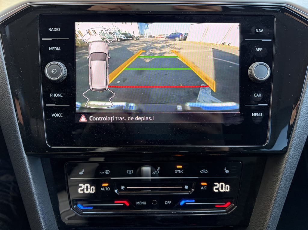 VOLKSWAGEN Passat Variant 2022 — imagine 17
