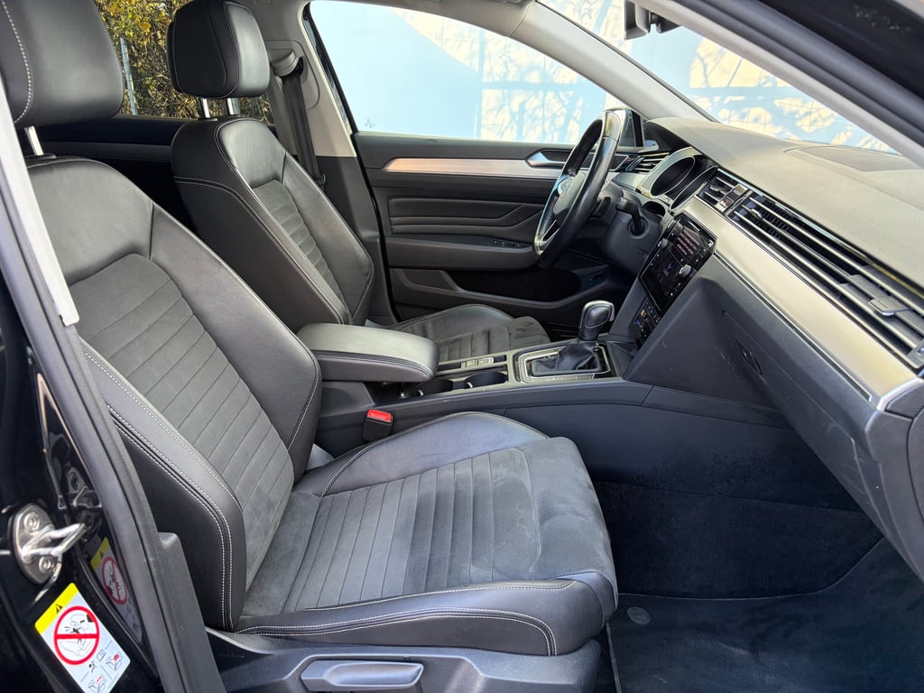 VOLKSWAGEN Passat Variant 2022 — imagine 11