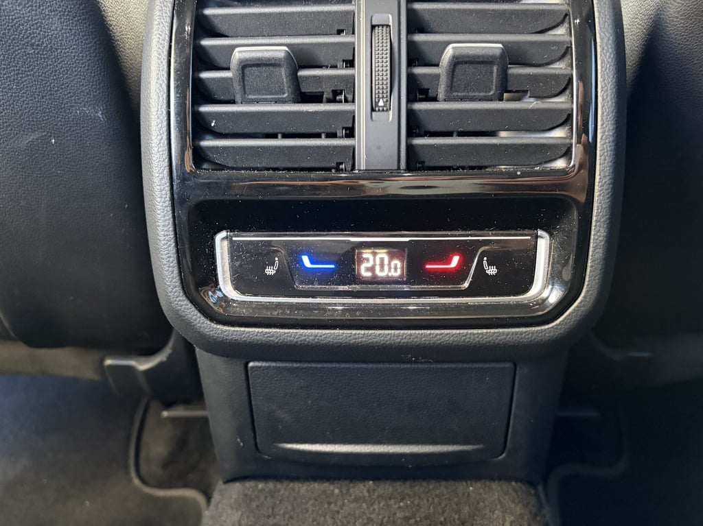 VOLKSWAGEN Passat Variant 2022 — imagine 16