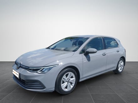 VW Noul Golf Life 1.5 eTSI ACT DSG mild hyb
