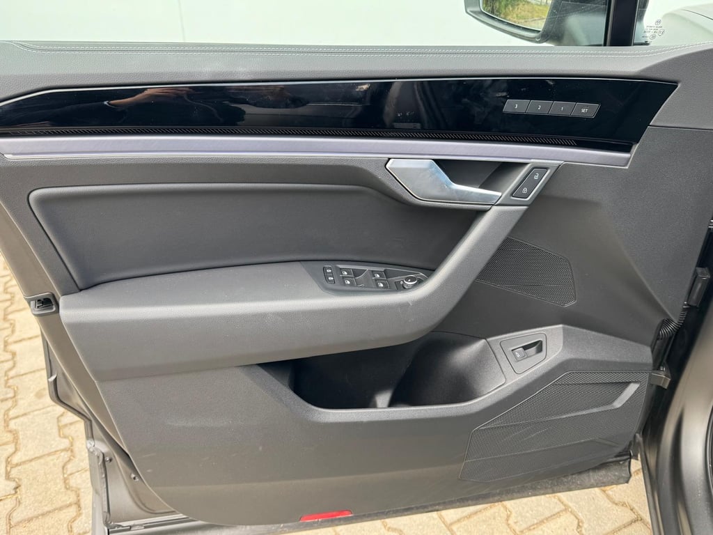 VOLKSWAGEN Touareg 2026 — imagine 45