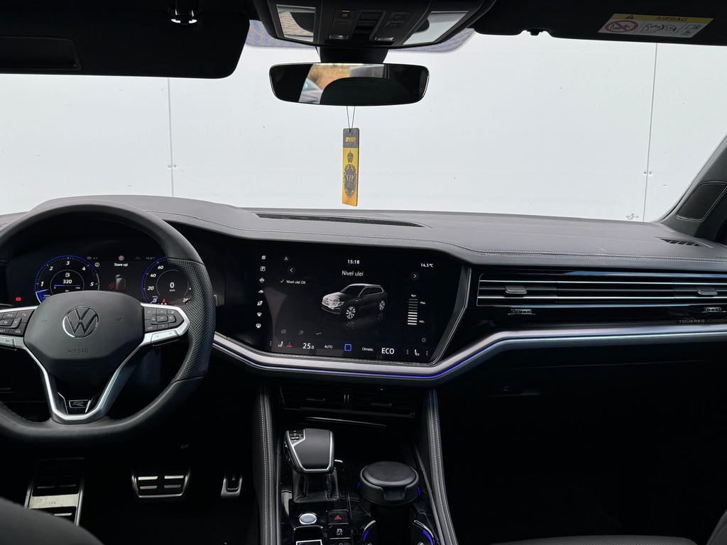 VOLKSWAGEN Touareg 2026 — imagine 40