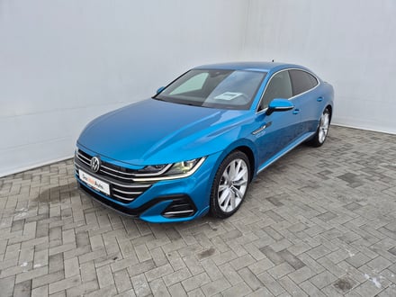 VW Arteon R-Line eHybrid