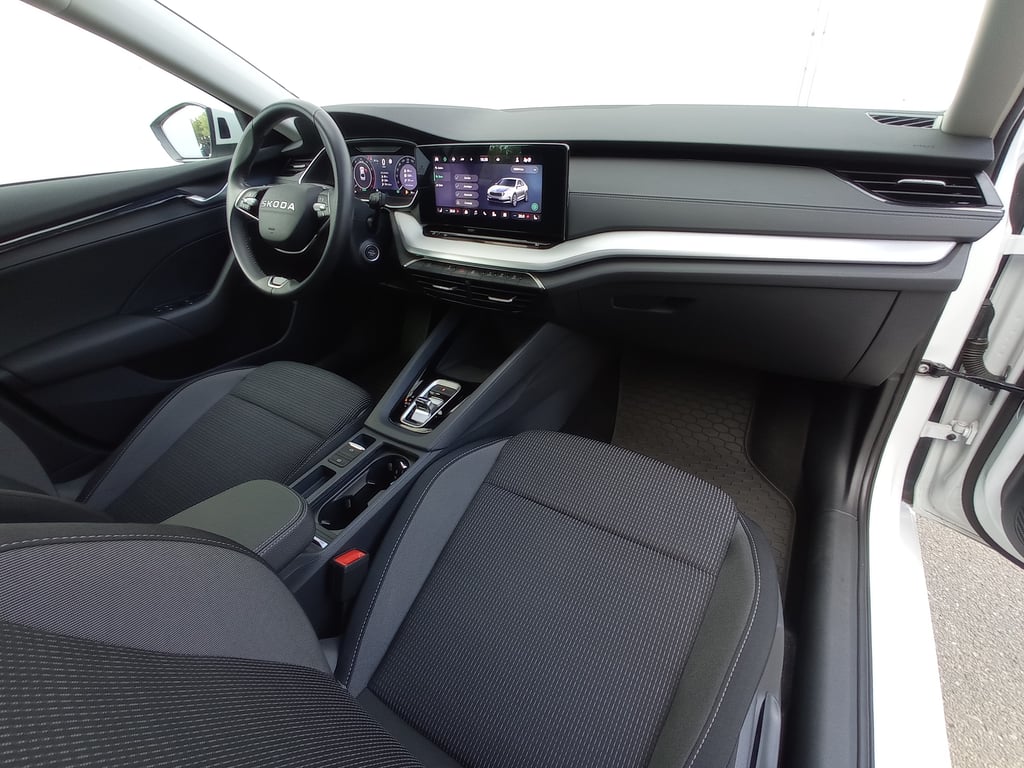SKODA Octavia 2026 — imagine 20