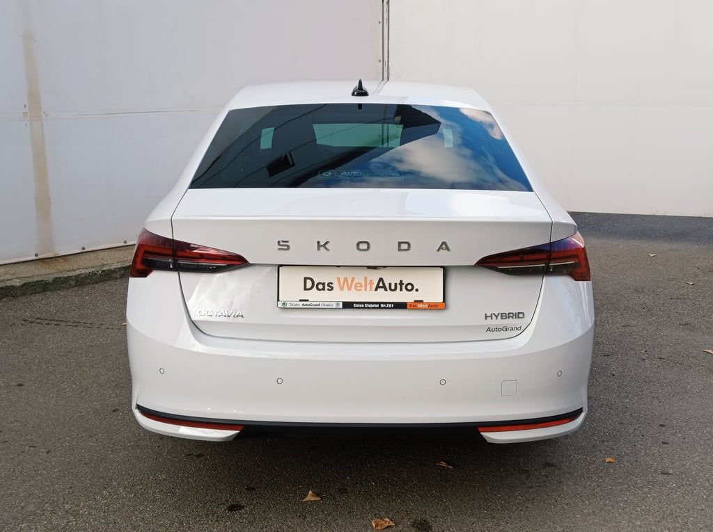 SKODA Octavia 2026 — imagine 11