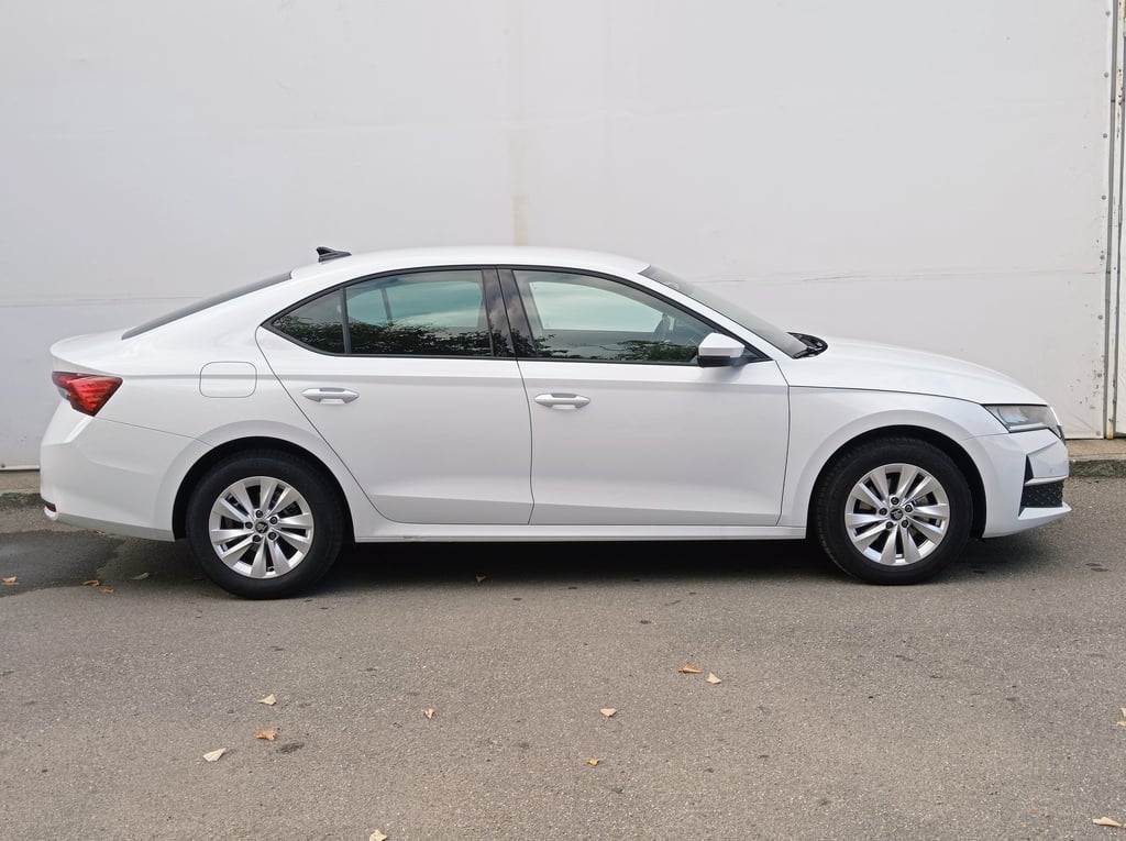 SKODA Octavia 2026 — imagine 8