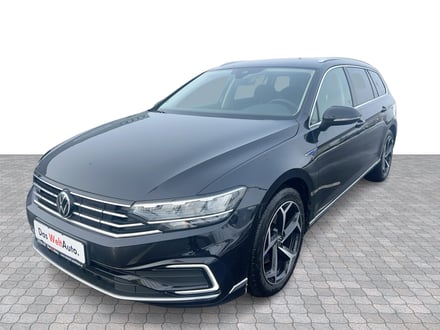 VW Passat Variant GTE