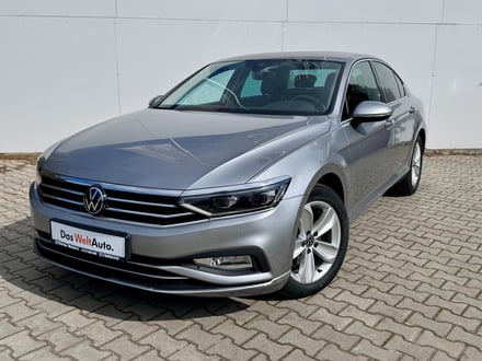 VW Noul Passat Highline 2.0 TDI DSG