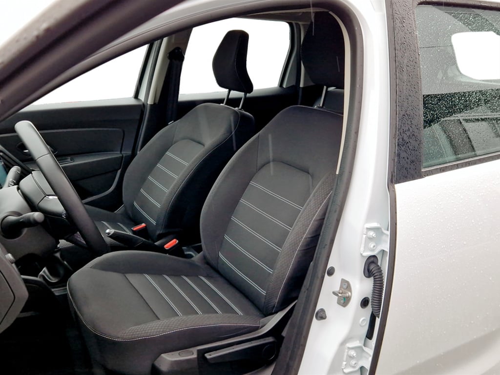 DACIA Duster 2022 — imagine 29