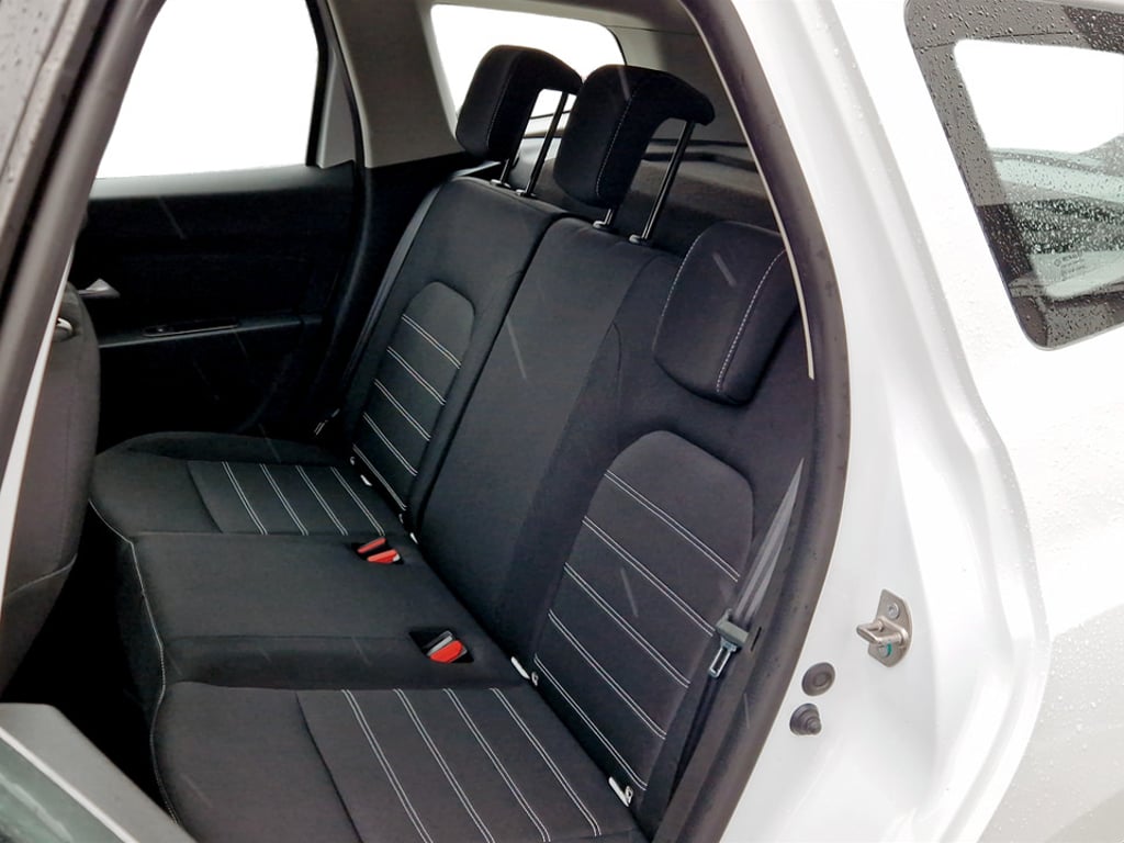 DACIA Duster 2022 — imagine 32