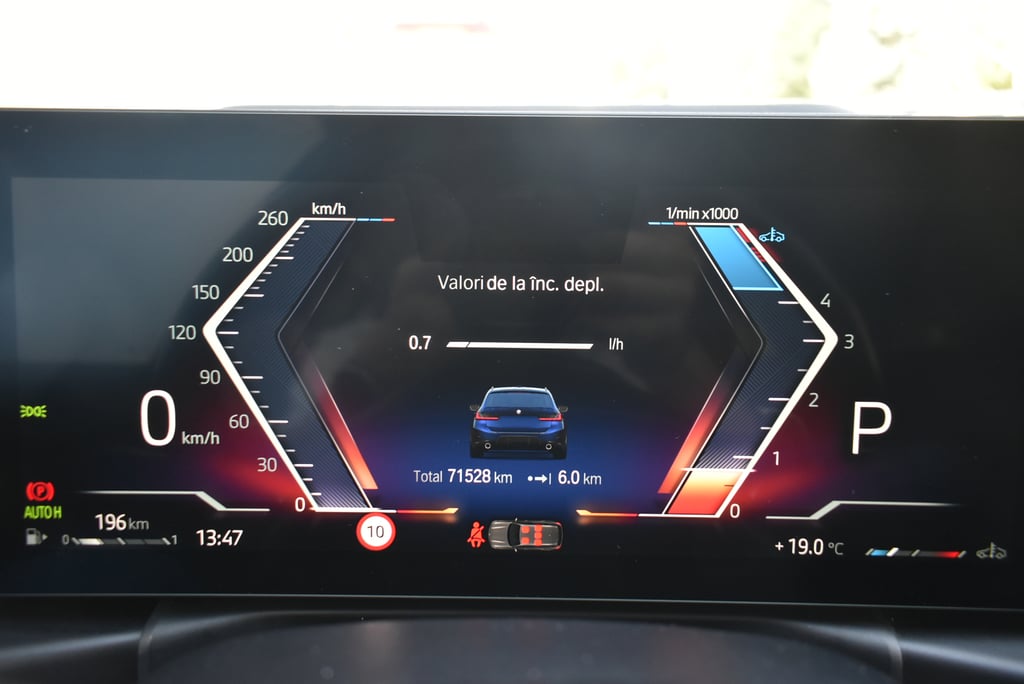 BMW Seria 3 2023 — imagine 16