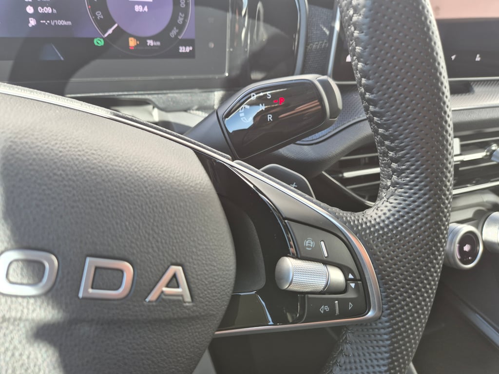 SKODA Kodiaq 2026 — imagine 16