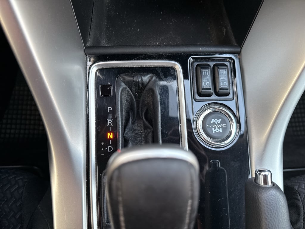 MITSUBISHI Eclipse 2018 — imagine 19