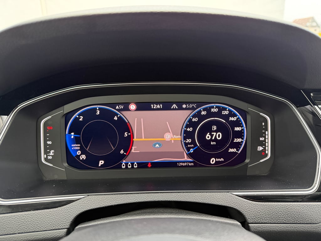 VOLKSWAGEN Passat Alltrack 2022 — imagine 20
