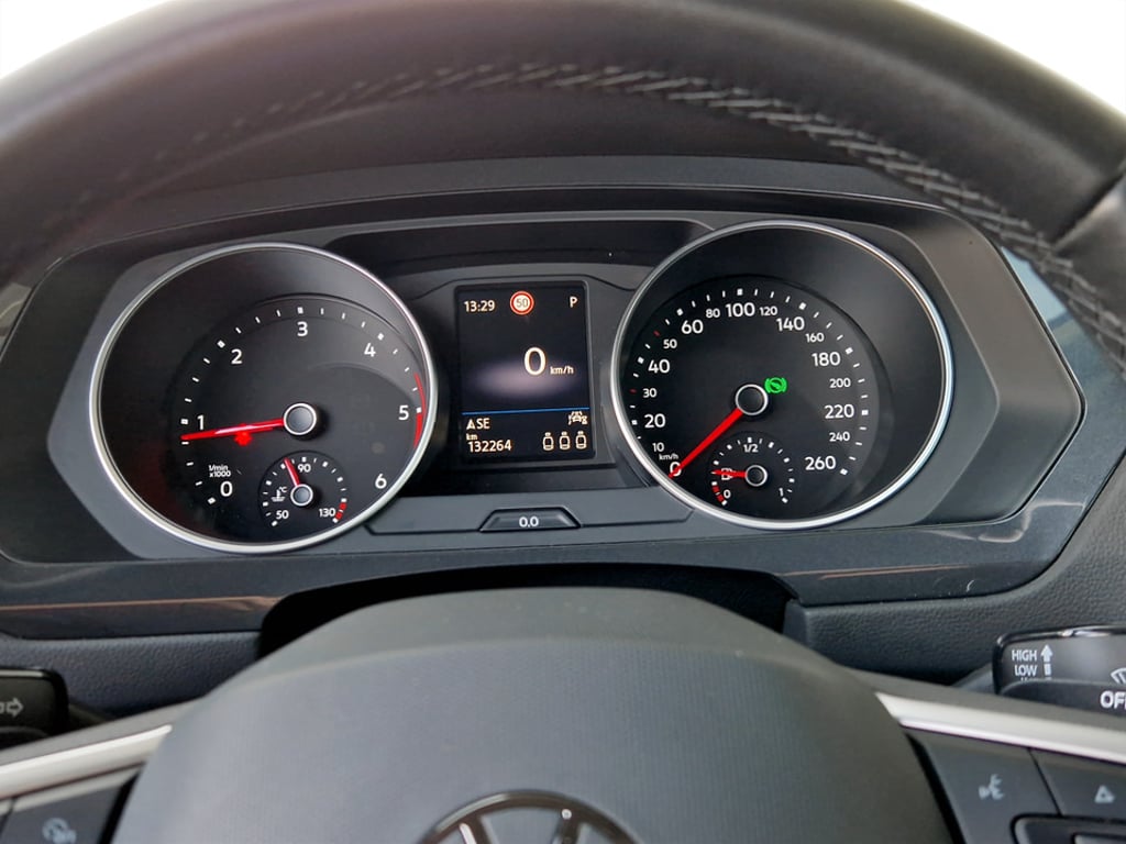 VOLKSWAGEN Tiguan 2022 — imagine 38