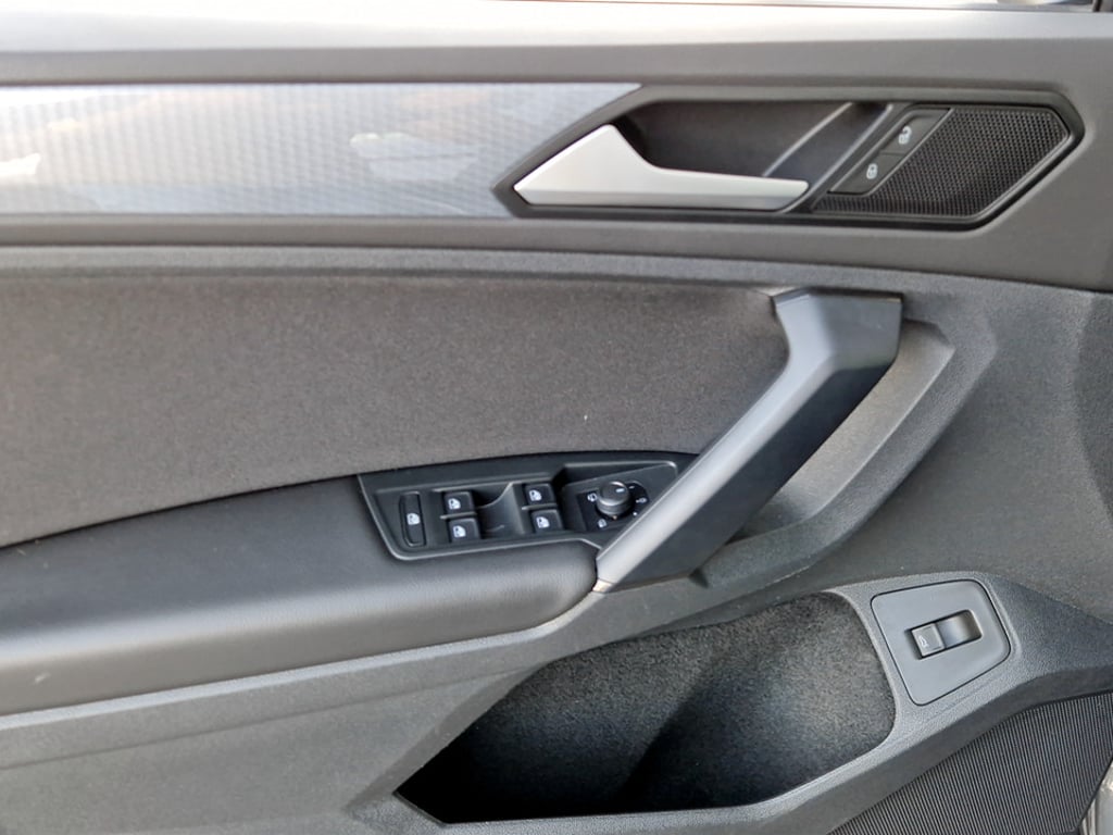 VOLKSWAGEN Tiguan 2022 — imagine 34