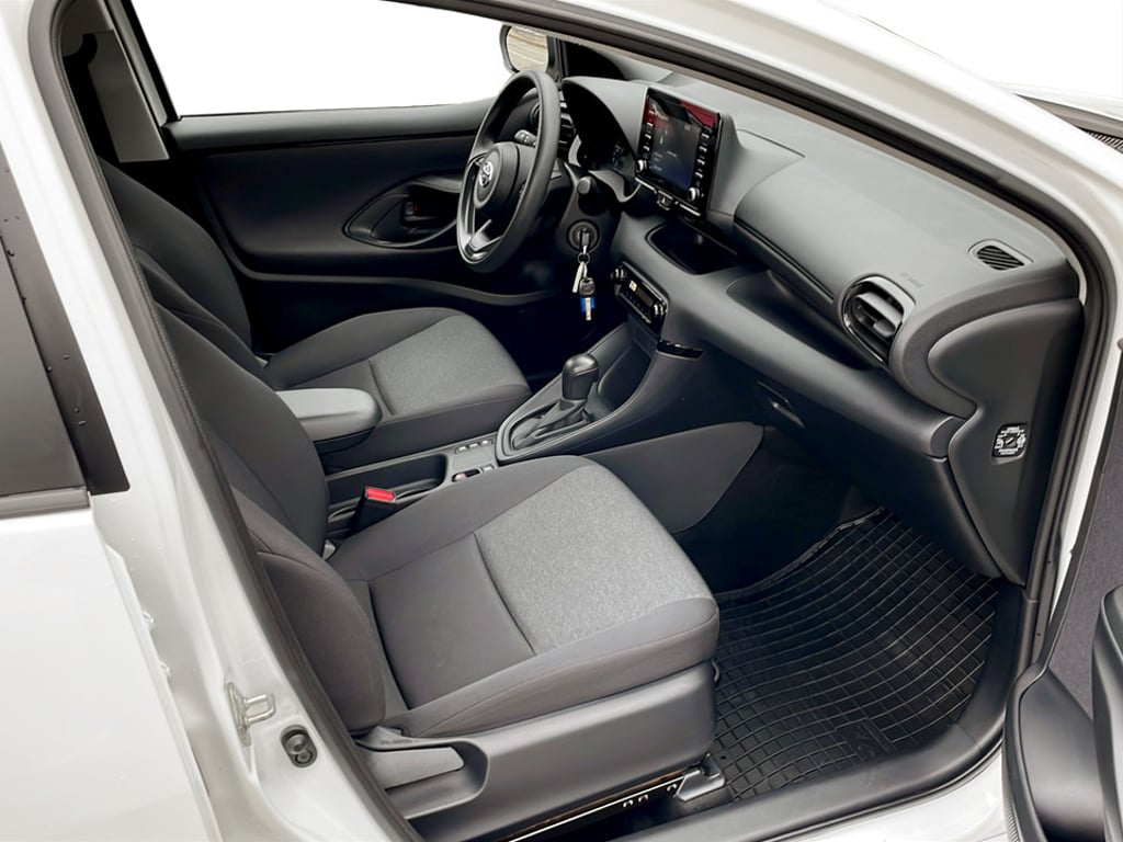 TOYOTA Yaris 2022 — imagine 15