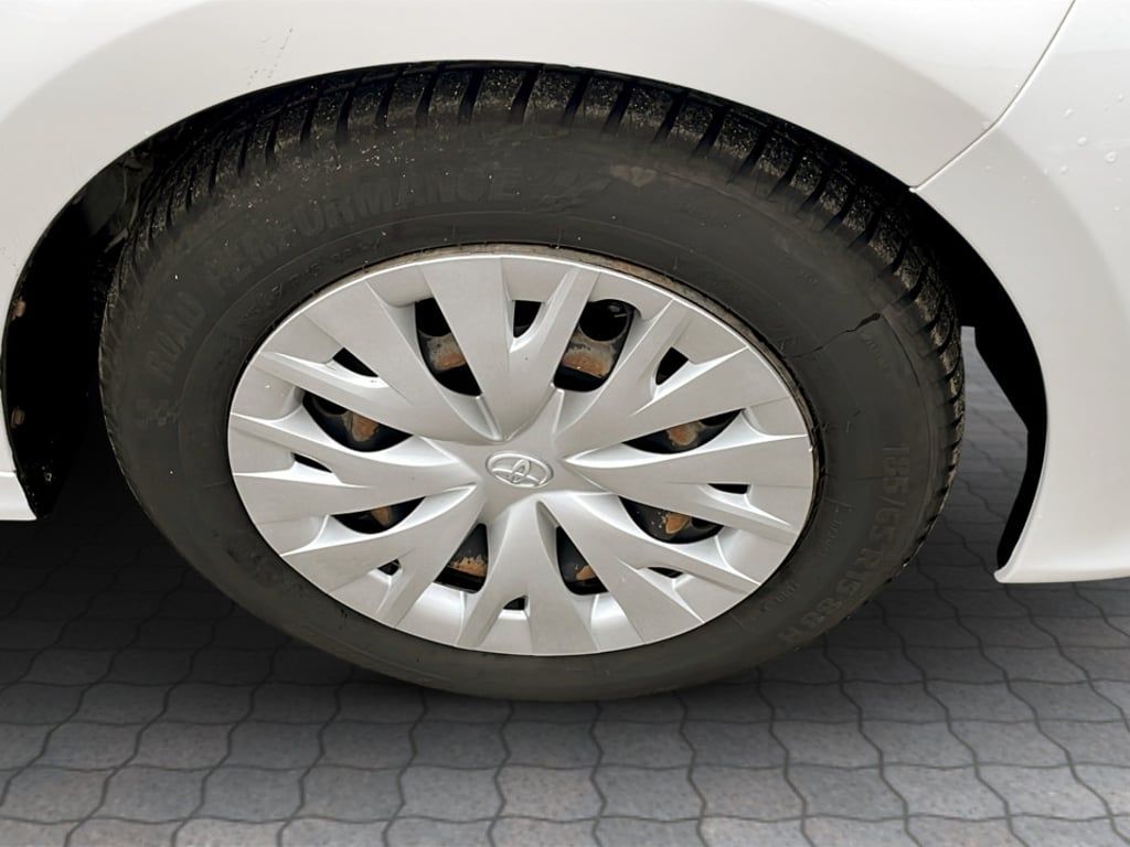 TOYOTA Yaris 2022 — imagine 11
